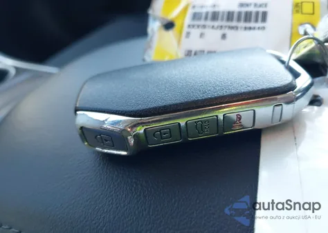 2022 Kia K5 Lxs z USA, uszkodzony, nr VIN 5XXG14J27NG139440